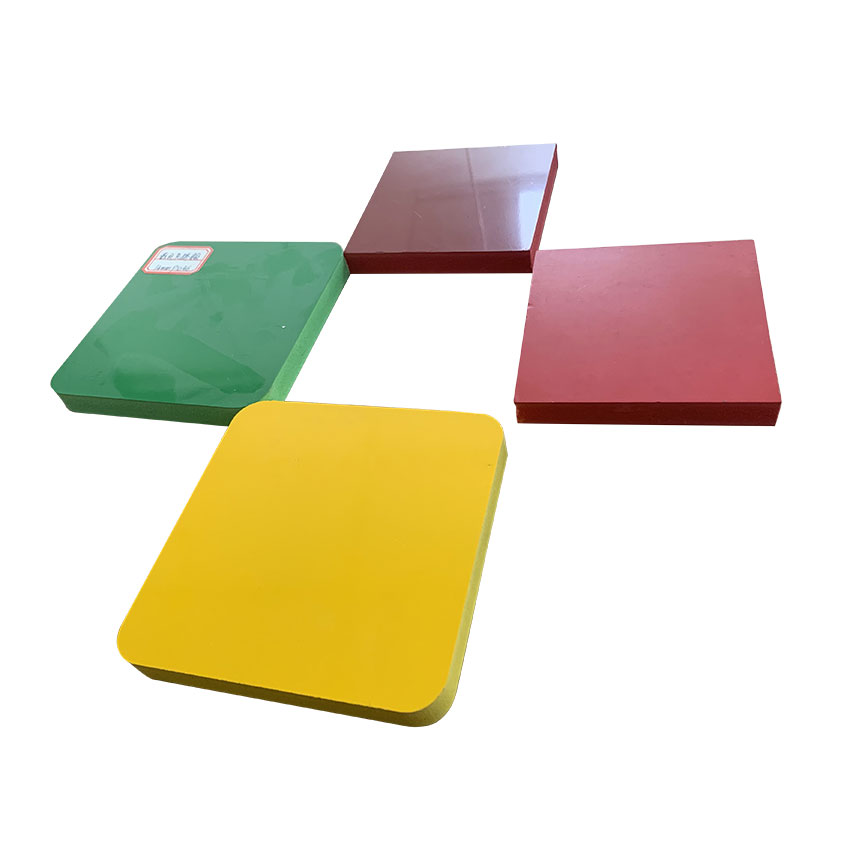 PC plaka eta PVC Foam Board-materialen arteko aldea, erabilerak